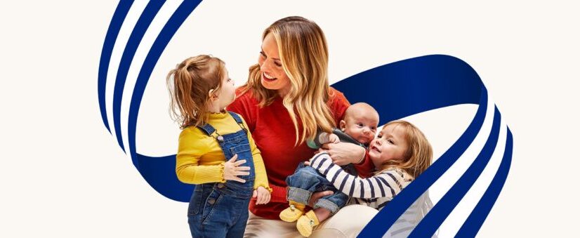 أم وأولادها في مظلة شركة تأمين طبي